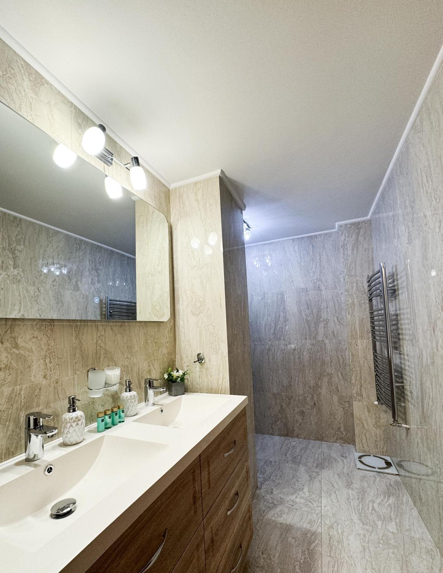 Impala Sinaia - Kudu Apartment Bagian luar foto