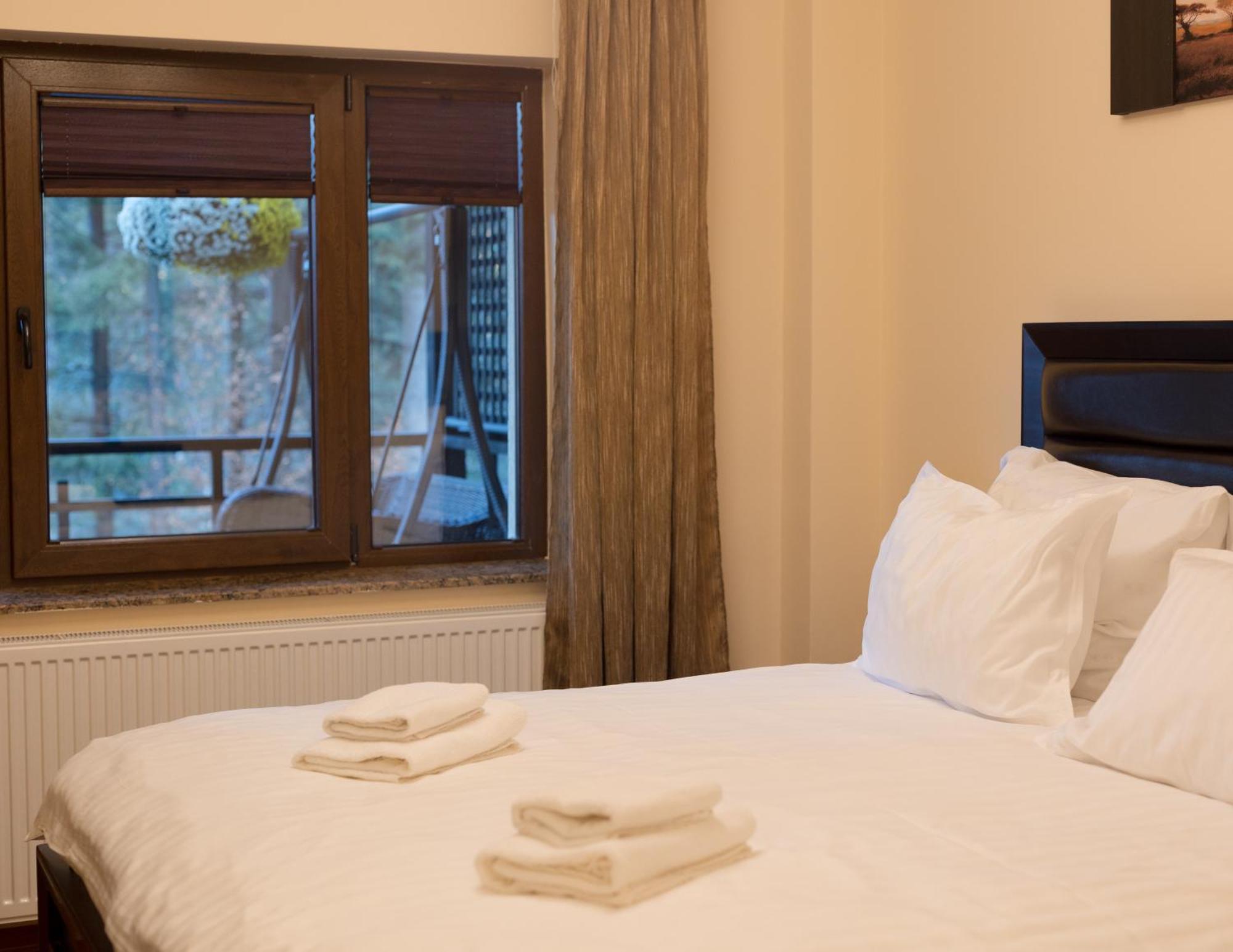 Impala Sinaia - Kudu Apartment Bagian luar foto